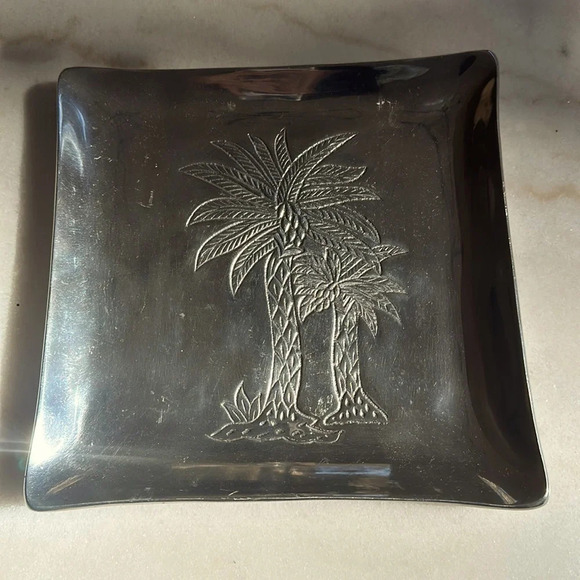 Pewter Palm Tree Tray - Made in India - VGUC - Picture 1 of 4